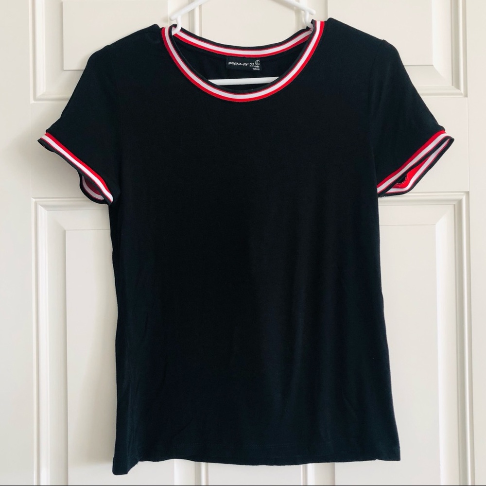 Popular 21 Juniors T-shirt Size Large